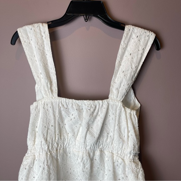 NWT Flag & Anthem Stitch Fix White Eyelet Top M - Picture 10 of 13